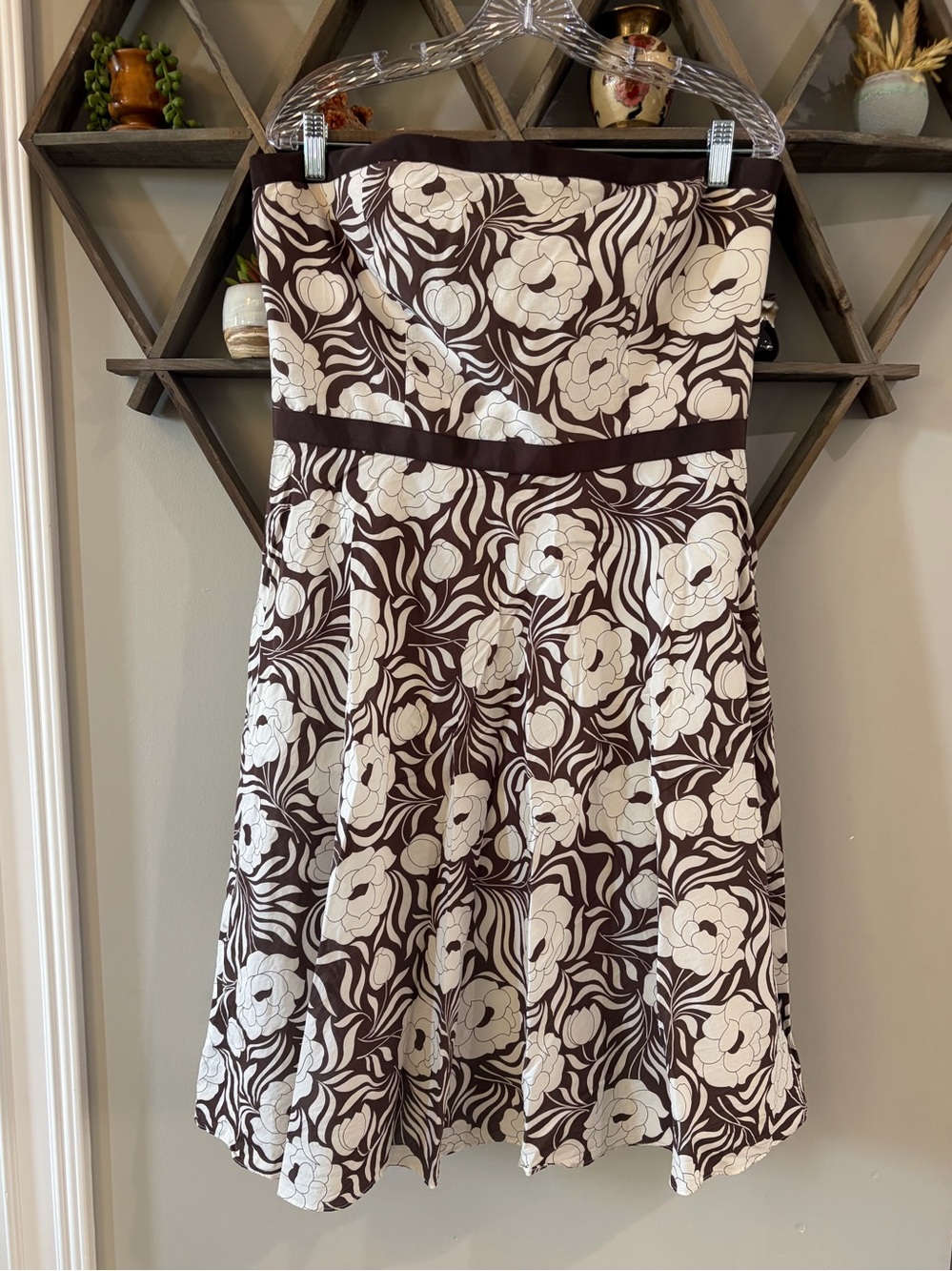 Ann Taylor Brown and White Strapless Fit and Flare dress. Size 14.